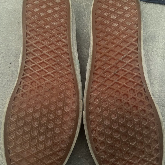 Yoda Aloha Vans Shoes - Picture 4 of 5